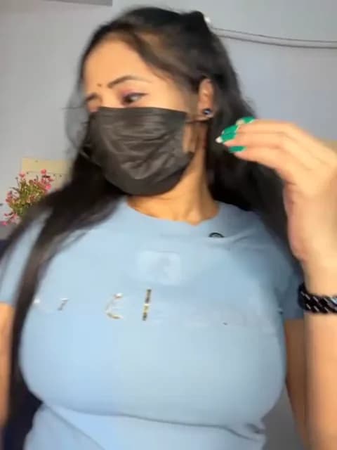 Hot-Haney77 Cam Archive - January 15, 2026 11:14 (31min)