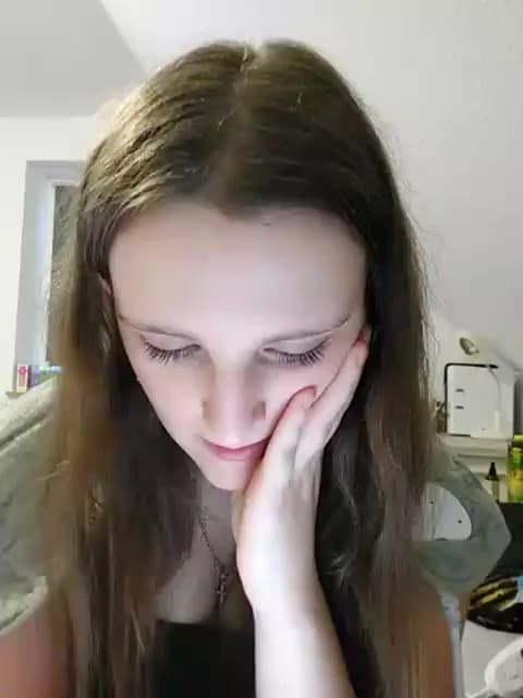 HotAlice69 Cam Archive - January 14, 2026 15:31 (31min)