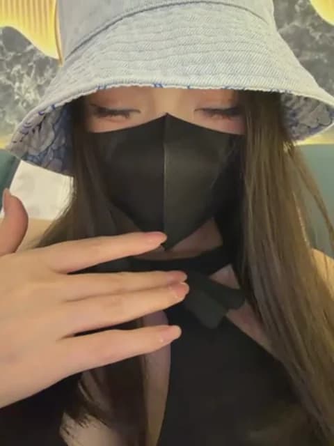 Lucky-cat88 Cam Archive - March 8, 2026 14:18 (41min)