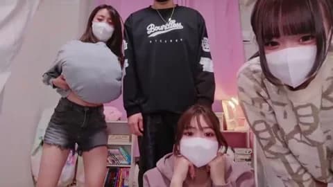 Mia--meow Cam Archive - January 12, 2026 13:32 (78min)