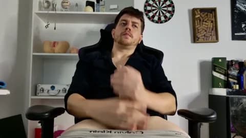 aaronlegend_ Cam Archive - January 18, 2026 08:15 (61min)