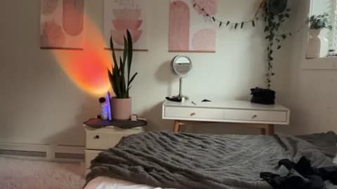 ariajackson Cam Archive - January 13, 2026 20:44 (120min)