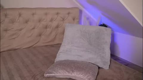 hotmilfbitch Cam Archive - January 11, 2026 23:32 (34min)