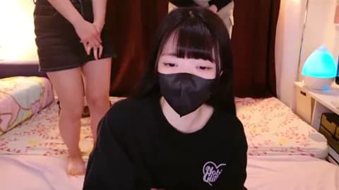 irohani_usagi Cam Archive - April 8, 2026 14:16 (70min)