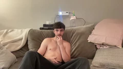 laylakitten4 Cam Archive - January 11, 2026 07:19 (34min)