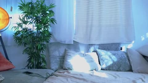 malenahot525 Cam Archive - January 12, 2026 11:06 (54min)