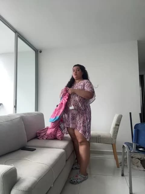 sweetmuslim01 Cam Archive - March 9, 2026 20:13 (57min)