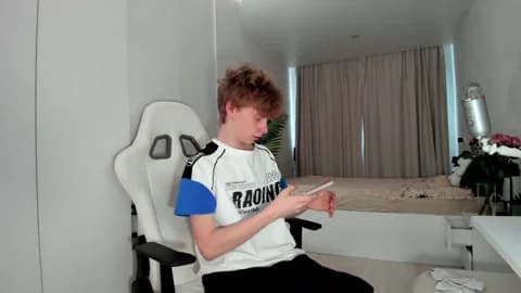 wawesuck Cam Archive - March 11, 2026 12:08 (97min)