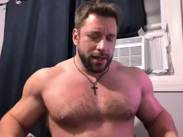 ONLYFANS.COM/PIZZA_BICEPS